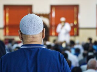 Ruim helft moslims ervaart discriminatie: 'Mensen voelen zich sneller gesteund om te discrimineren'