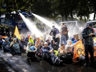 Extinction Rebellion maakt geen uitzondering op Prinsjesdag: 'We zullen er weer staan'