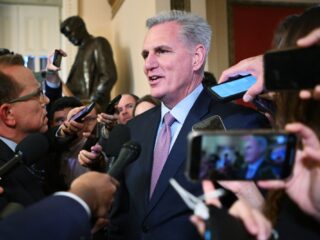 Republikein McCarthy in stemming afgezet als voorzitter Huis van Afgevaardigden