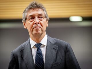 Autoriteit Persoonsgegevens: 'Als de Amerikaanse president dat wil, ligt morgen de halve Nederlandse overheid stil'