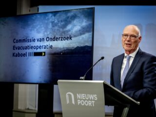 Kritisch rapport: evacuatie Kabul verliep chaotisch en traag