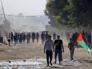 Hamas vuurt vanuit Gaza raketten af op Israël, vuurgevechten in zuiden Israël