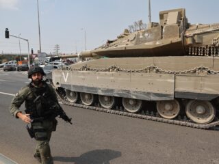 Israëlisch leger: vertrek uit grensplaatsen Gaza vanwege tegenaanvallen