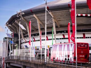 Belegger Gerben Everts sloopt bestuurscultuur bij Ajax: 'Bestuurlijk onwaardig'