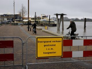 Overstromingsrisico neemt toe: 'Ik denk dat we een aantal gebieden in Nederland moeten loslaten'