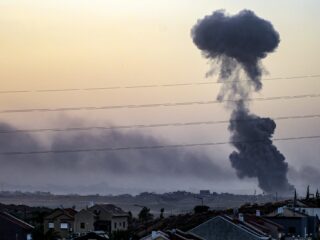 'Gevechtspauze Gazastrook gaat morgen om 06.00 uur in'