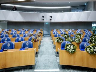 Stand.nl: 'Het gebrek aan ervaring in de nieuwe Tweede Kamer is verontrustend'
