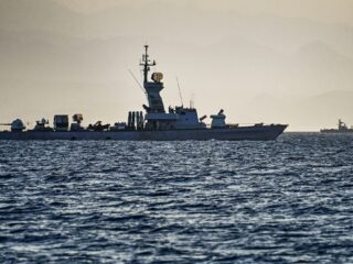 VS en VK vallen doelen van Houthi's in Jemen aan, Nederland ondersteunt