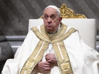 'Rooms-Katholieke Kerk dreigt te scheuren in conservatief en progressief deel'