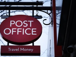 Podcast De Dag: de slachtoffers van de Britse post