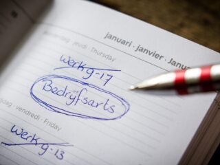 Kabinet wil simpele regels voor langdurig zieken