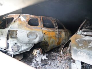 Parkeergarages moeten brandveiliger worden voor elektrische auto’s