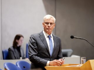 Staatssecretaris Van Rij: compensatie benadeelde beleggers valt mogelijk lager uit