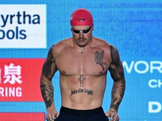 'Religieuze uitingen bij sporters past helemaal in deze tijd'