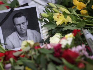 Onderzoek van Navalny's lichaam duurt nog twee weken