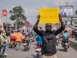 Mensen moeten beter beschermd worden voor de 'lange arm'