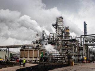 Oud-medewerker Shell wil bedrijven van binnenuit verduurzamen: 'Klimaat is niet links en woke'