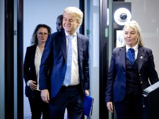 Is het woord 'ijskastconsessie' langer houdbaar dan de idealen van Geert Wilders?