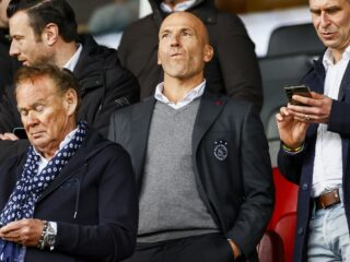 Alex Kroes blijft bij Ajax, maar in andere functie: 'Gezwicht voor de druk'