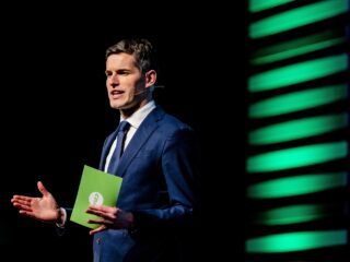 VS en China strijden om macht over Rotterdamse haven: 'Onacceptabel!', zegt CDA-Europarlementariër Tom Berendsen