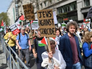 Het verschil tussen antizionisme en antisemitisme: 'Een moslim uit Utrecht is ook niet verantwoordelijk voor de regering van Iran'