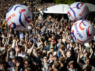 Stand.nl: 'Iedereen vrij met 5 mei'