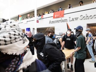 Podcast De Dag - Verslag doen van de universiteitsprotesten