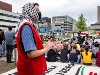 Barricades op de campus: een reconstructie van de Amsterdamse studentenprotesten