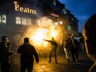 Het leven van een voetbalhooligan: 'Het is op een respectvolle manier met elkaar vechten'