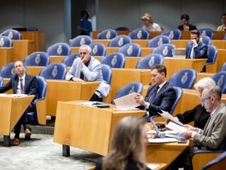 Eerste hoorzittingen beoogd bewindslieden vandaag van start