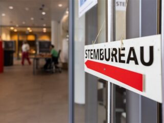 Stand.nl: Zou u nu op dezelfde partij stemmen als een jaar geleden?
