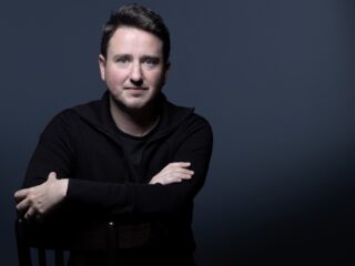 Miljardairs betalen minder belasting dan jij en deze man wil dat stoppen