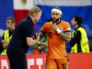 Koeman laat Depay staan. Terecht? 'Hij is een icoon van een generatie die het nét niet is'