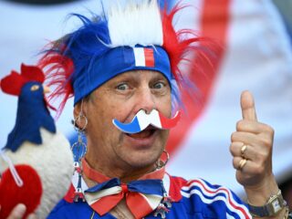 'I will survive' - de goaltune van De Kuip - is ook dé voetbalhit van Frankrijk