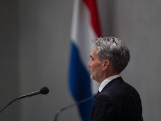 Podcast De Dag: Schoof versus de rest