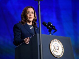 Harris kiest dinsdag vicepresident: 'Deze keer een belangrijke strategische keuze'