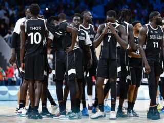 Groots onthaal voor basketballers van Zuid-Soedan: 'Geven hoop aan het land'