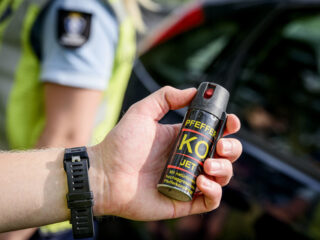 Vrouwen veiliger door pepperspray in hun tas? 'Het is eerder schijnveiligheid'