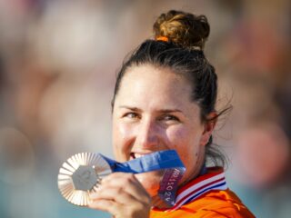 Medaillewinnaar Annelous Lammerts doet pas een paar jaar aan kitefoilen