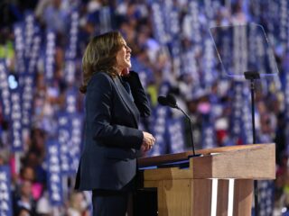 Democratische kandidaat Harris heeft nominatie aanvaard op partijcongres