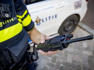 Toenemende spanningen binnen de politie: antisemitisme of bredere maatschappelijke breuk?