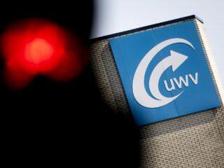 Minder startersvacatures door AI: 'Het speelt in elke sector'