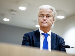 Lange celstraffen voor Pakistanen die opriepen tot moord op Wilders