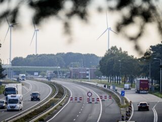 'Nederland moet meer controle krijgen over migratiestromen'