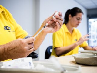 Kinkhoestvaccinatie voor zorgpersoneel: Essentieel voor de bescherming van baby's