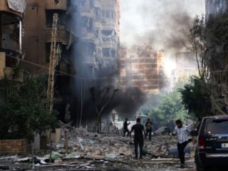 Nieuwe aanvallen op Beiroet: 'Niemand heeft hier geslapen'