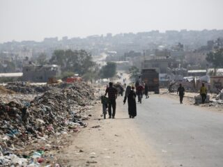 Waarom kunnen anderen kwaad doen, zonder door empathie teruggefloten te worden?