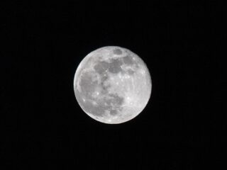 Moet de maan werelderfgoed worden?