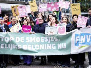 Waardoor komt het toch dat vrouwen nog altijd minder verdienen dan mannen?