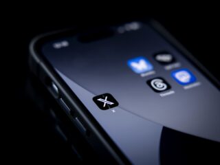 Meeste politieke berichten op social media komen van een kleine groep: zo zit dat